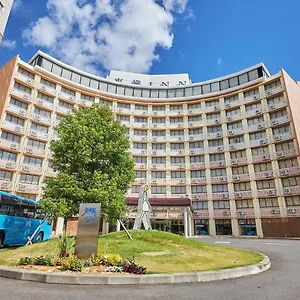 Hotel Toyoko Airport Honkan, Narita